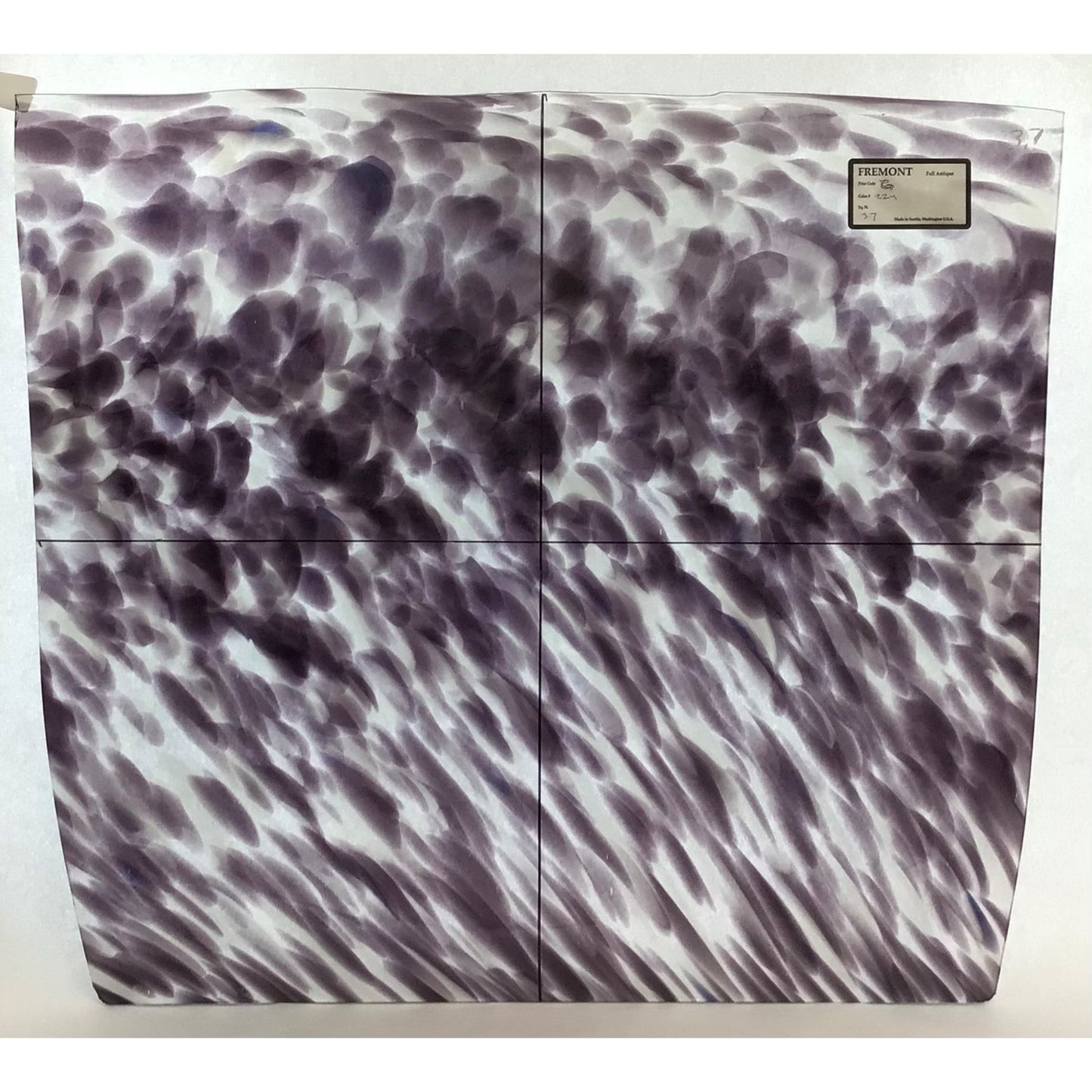 Fremont Antique Glass 224, Purple Ivory White