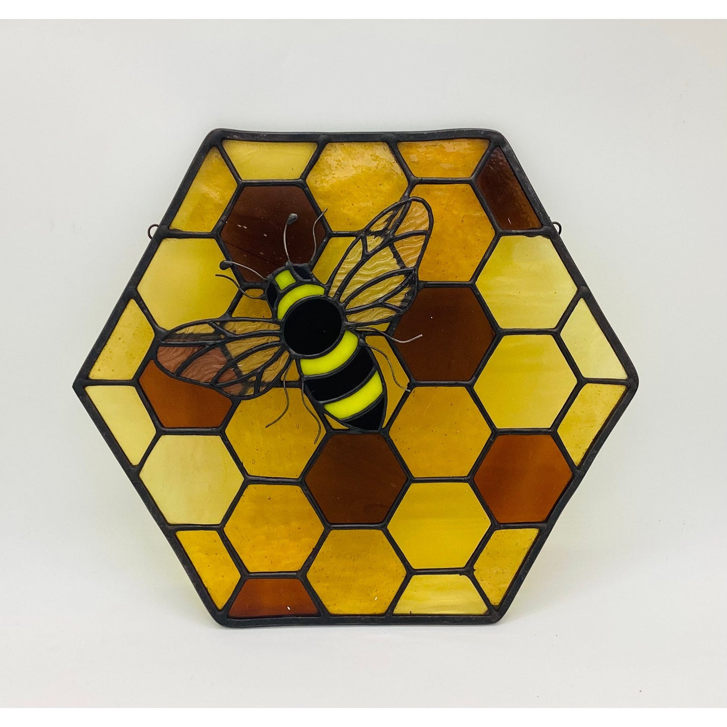Honeycomb and Bee Pattern and Frame Kit