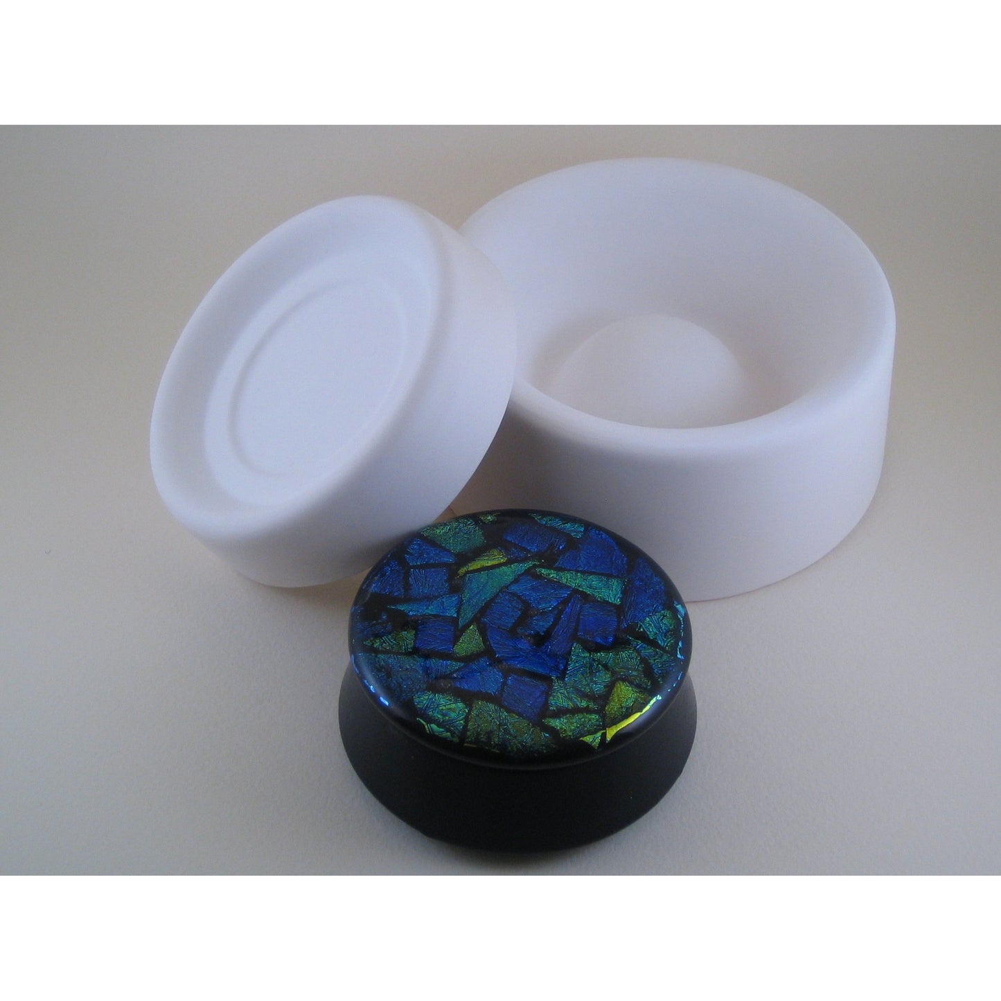 Colour de Verre 3 1/2” Round Box Mold